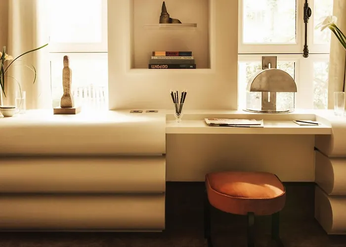 Apartment Pied A Terre Tuileries