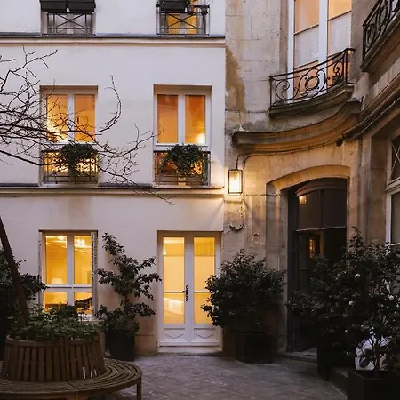 Pied A Terre Tuileries París
